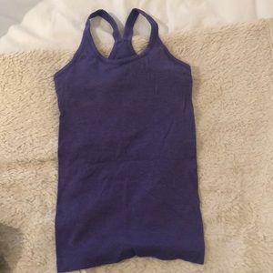 LULULEMON TANK (EBB TO STREET)